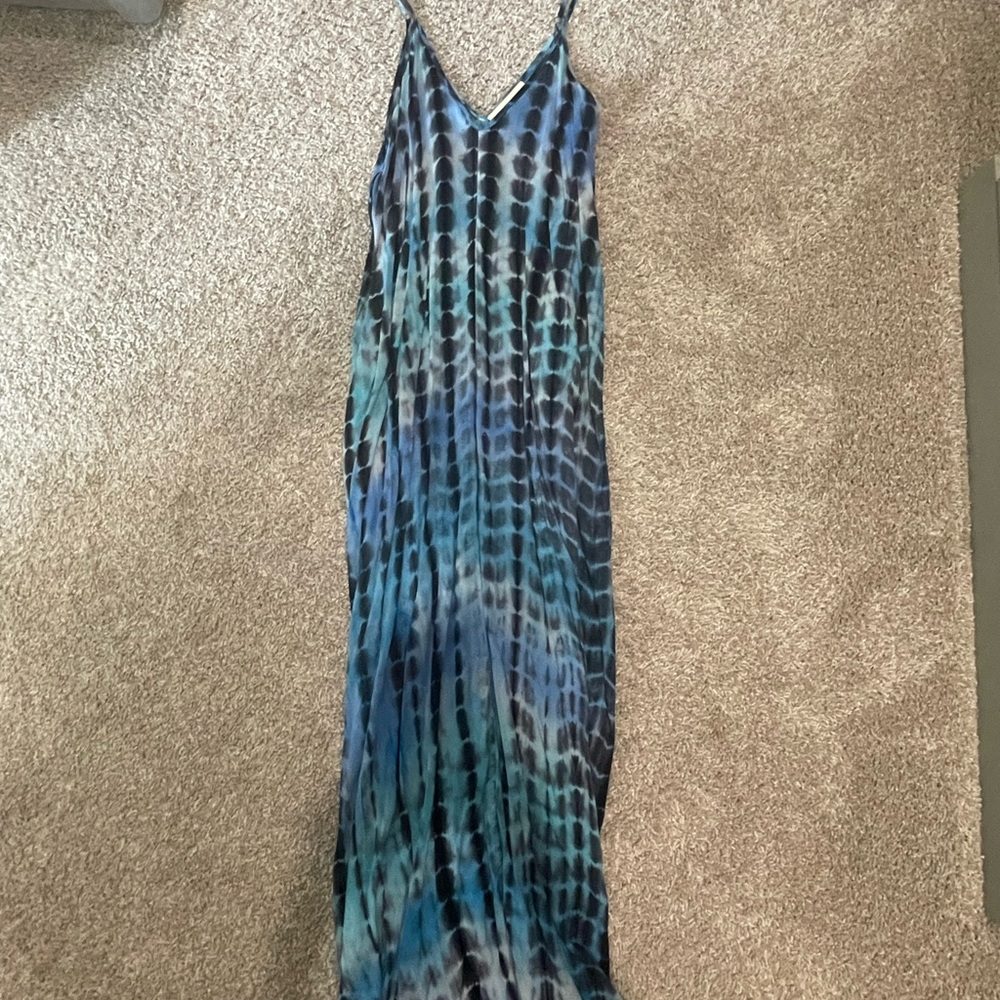 Lovestitch Blue and Green Tie-Dye Maxi Dress
